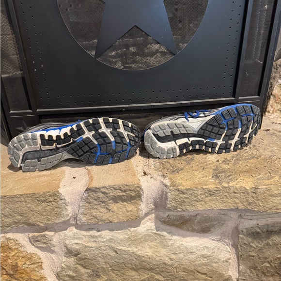 Mens Brooks Adrenaline GTS 16 size 15